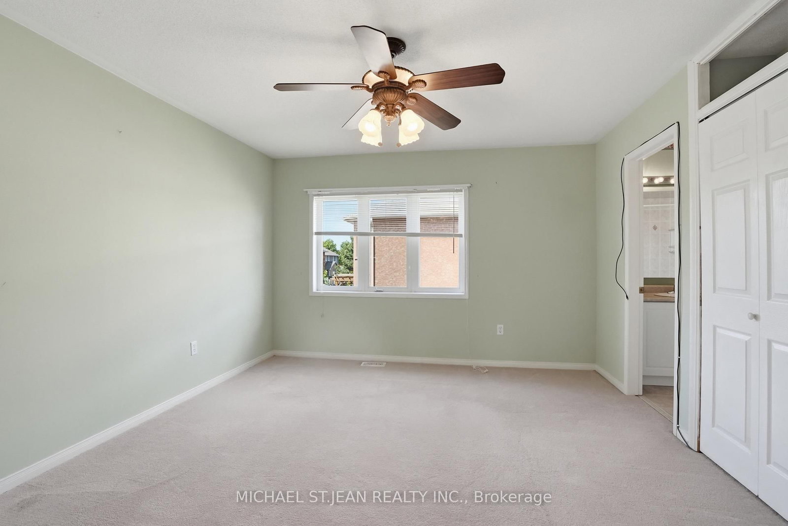 2393 Curtis Road • Burlington, ON photo 17