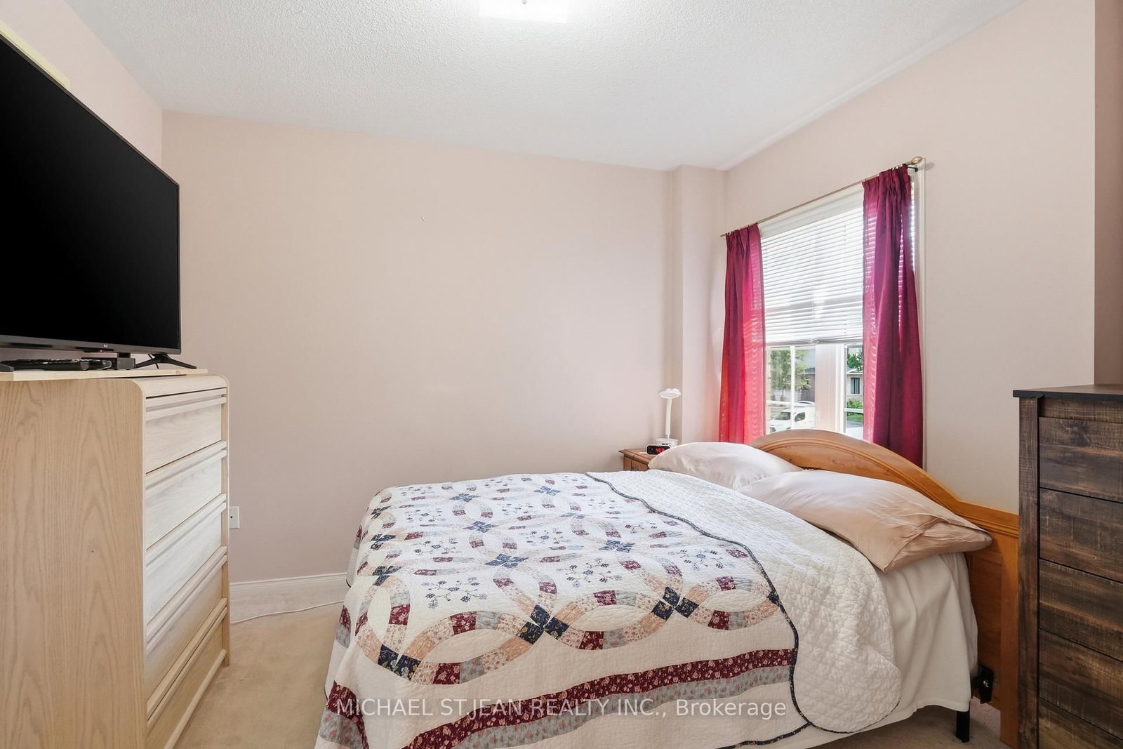 2393 Curtis Road • Burlington, ON photo 22