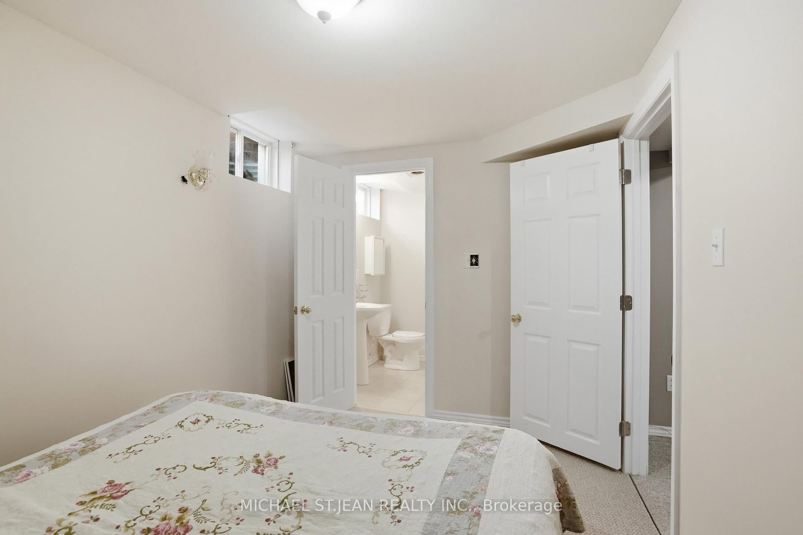 2393 Curtis Road • Burlington, ON photo 34