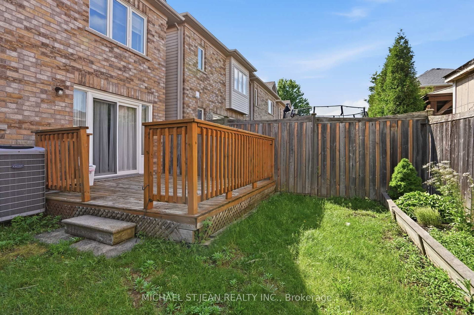 2393 Curtis Road • Burlington, ON photo 40
