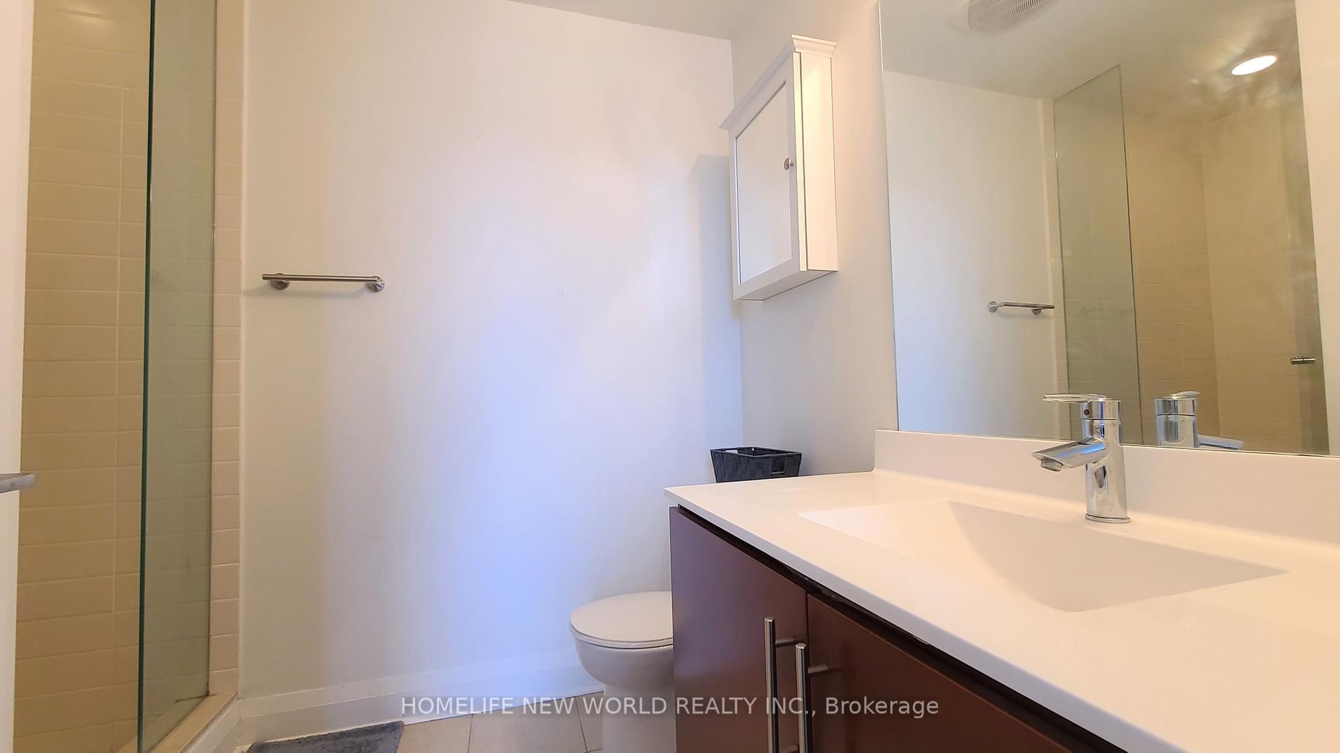 1 Hurontario Street, Unit 505