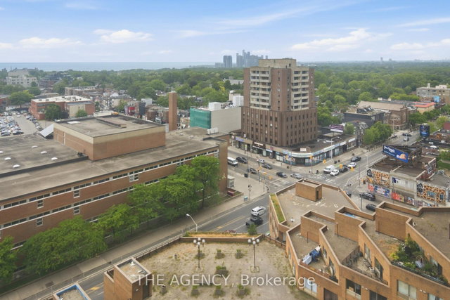 1613B - 2360 Dundas Street W