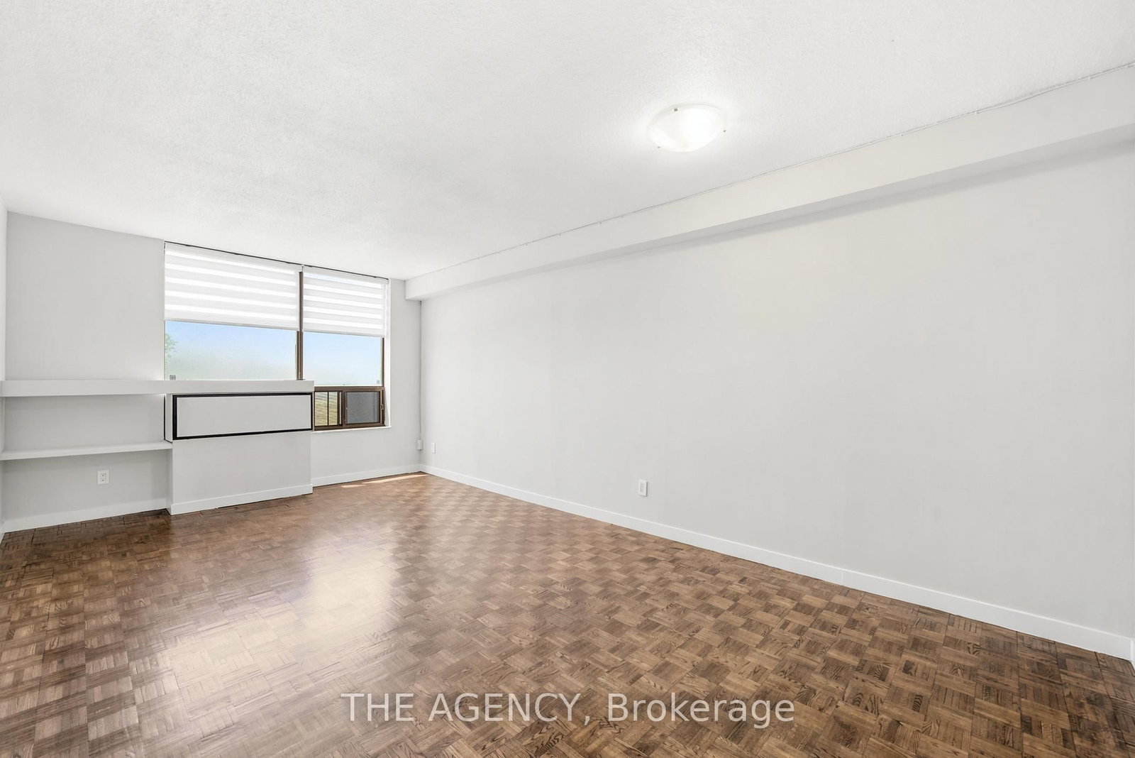 2511A-2350 Dundas Street, Toronto, ON