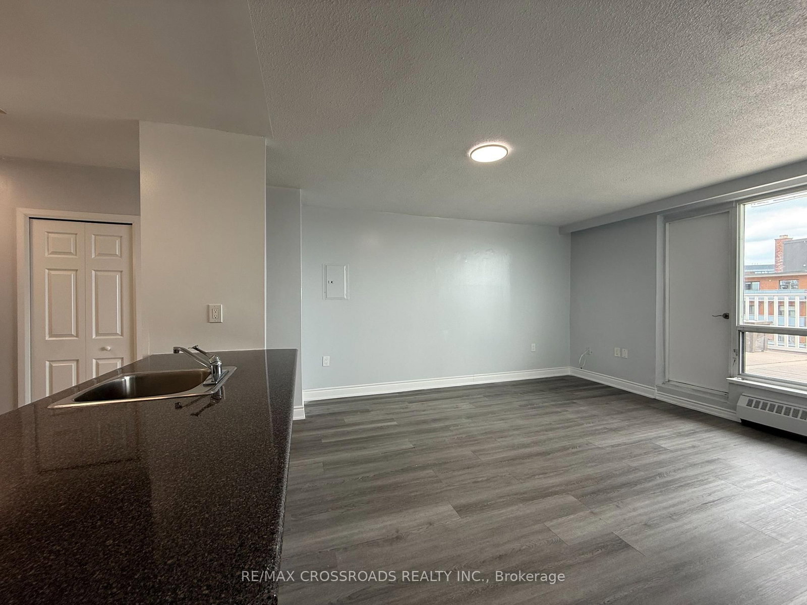 363 Lakeshore Mississauga,ON L5G 1H7 — Photo 5