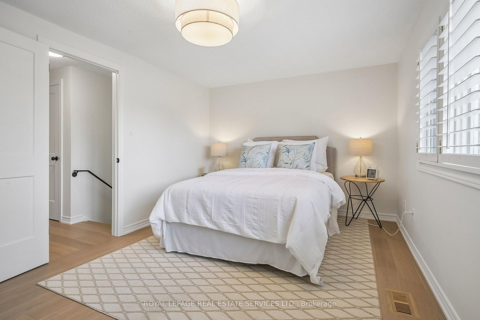 2222 Marine Drive • #1 • Oakville, ON photo 18