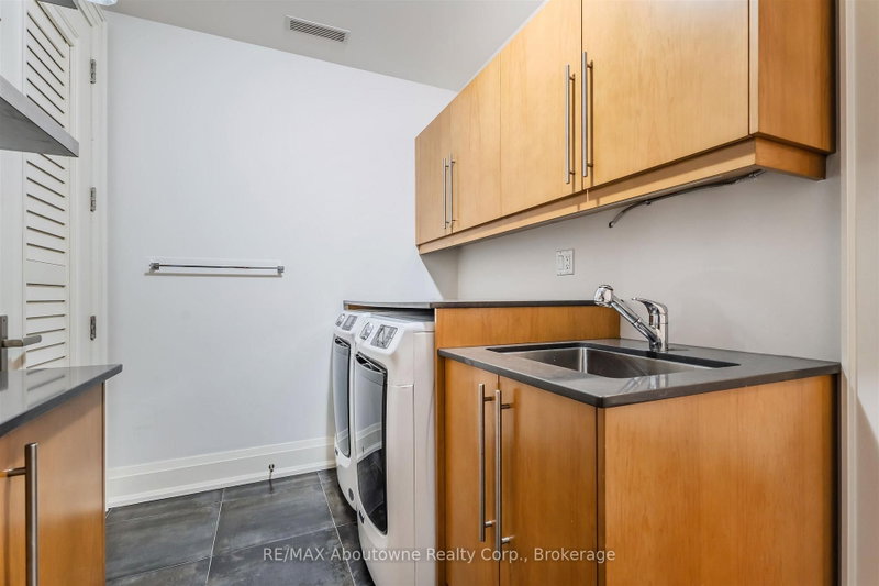 253 Church Oakville,ON L6J 1N7 — Photo 23