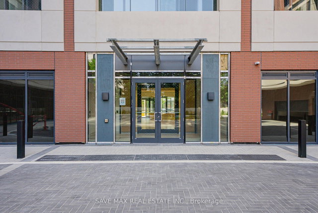 218 - 4010 Eglinton Avenue W