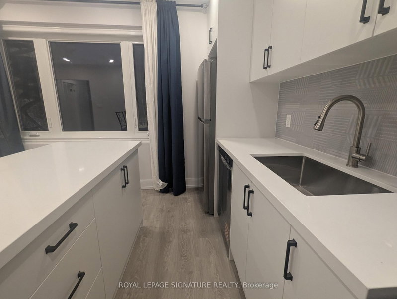 2 - 28 Leduc Drive