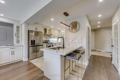 1725 The Chase Mississauga,ON L5M 4N3 — Photo 10