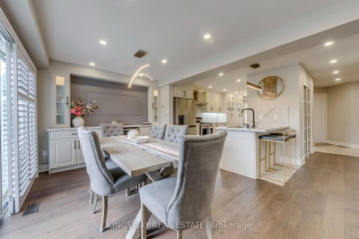 1725 The Chase Mississauga,ON L5M 4N3 — Photo 12