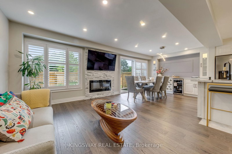 1725 The Chase Mississauga,ON L5M 4N3 — Photo 16