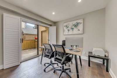 1725 The Chase Mississauga,ON L5M 4N3 — Photo 17