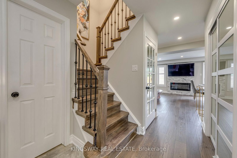 1725 The Chase Mississauga,ON L5M 4N3 — Photo 19
