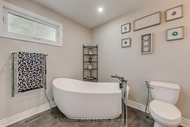 1725 The Chase Mississauga,ON L5M 4N3 — Photo 24