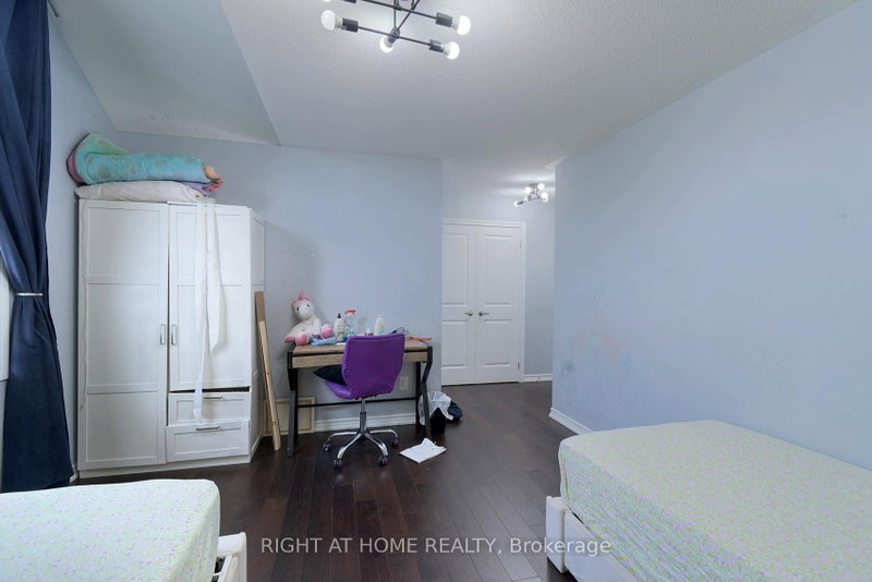247 Rowe Milton,ON L9T 8E8 — Photo 23