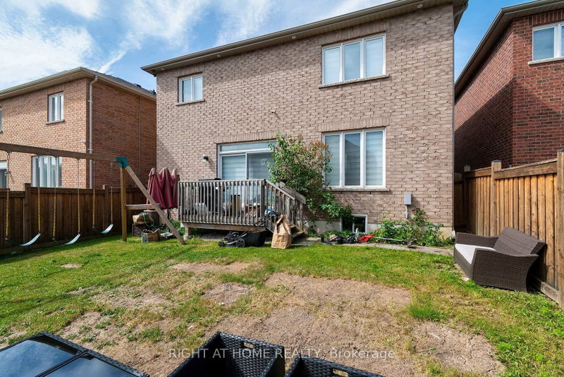 247 Rowe Milton,ON L9T 8E8 — Photo 36