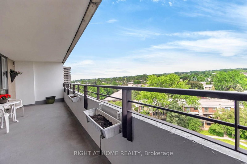 806 - 1320 Mississauga Valley Boulevard