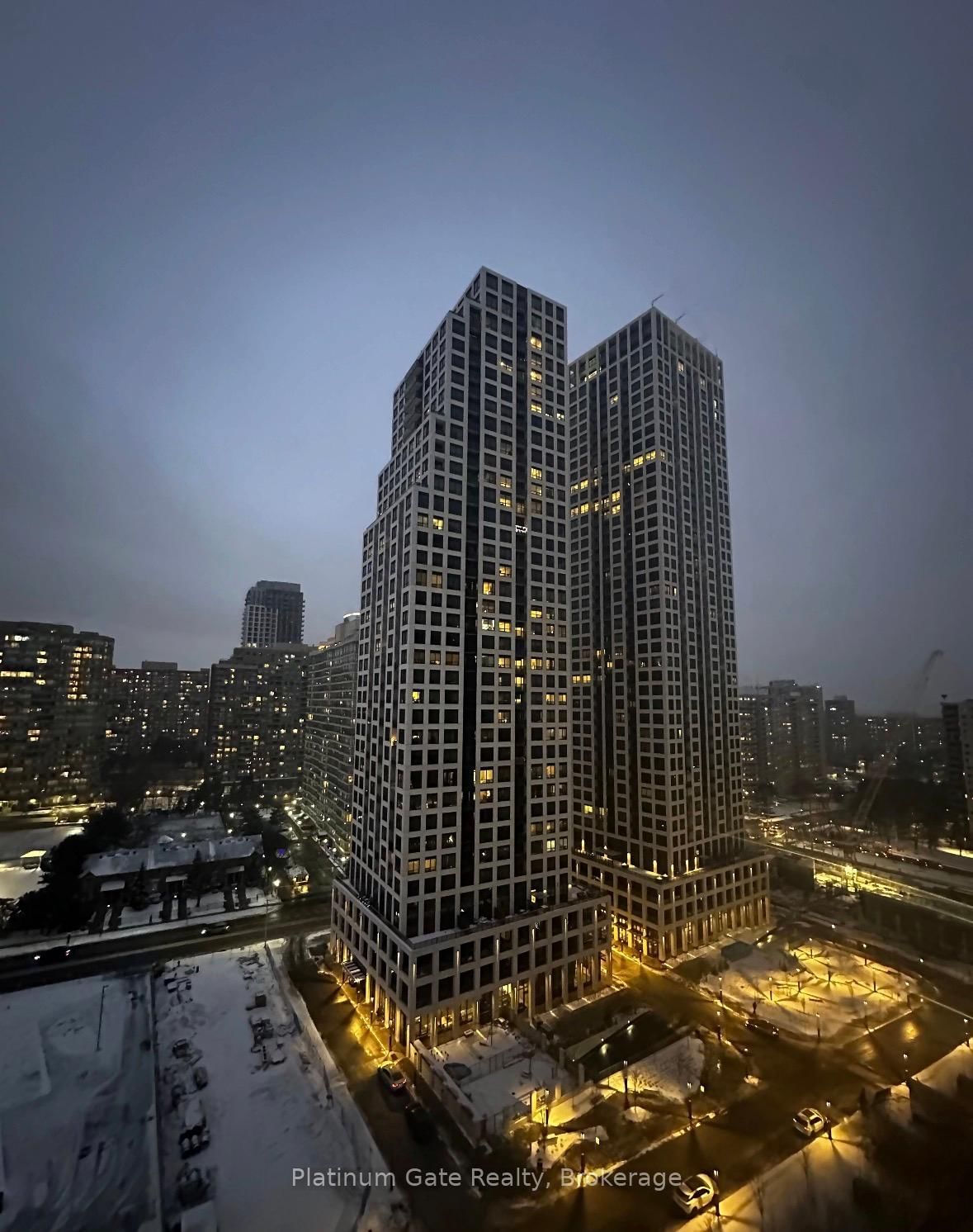 30 W Elm Drive • #1702 • Mississauga, ON photo 2
