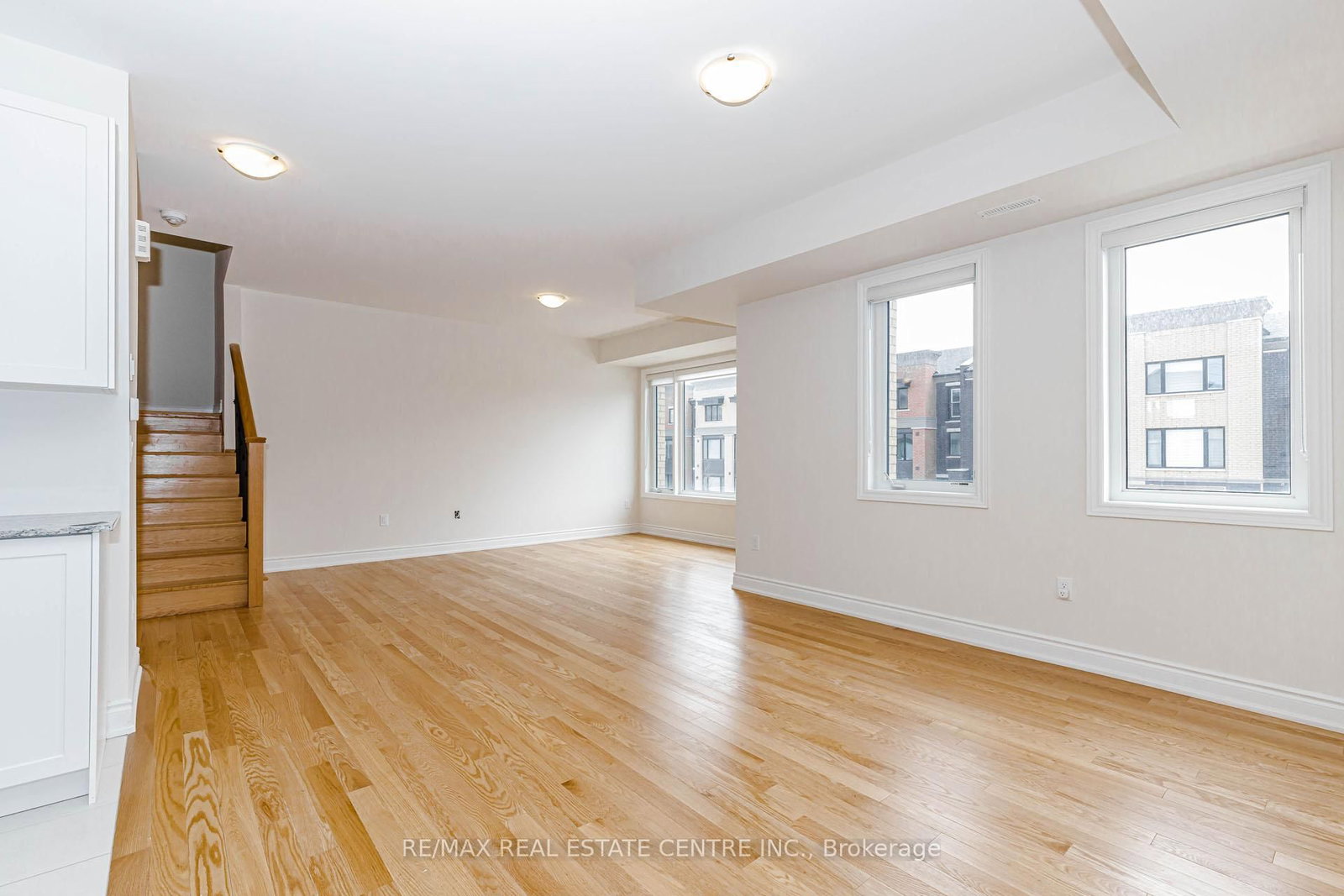 3 Marvin Avenue • Oakville, ON photo 33