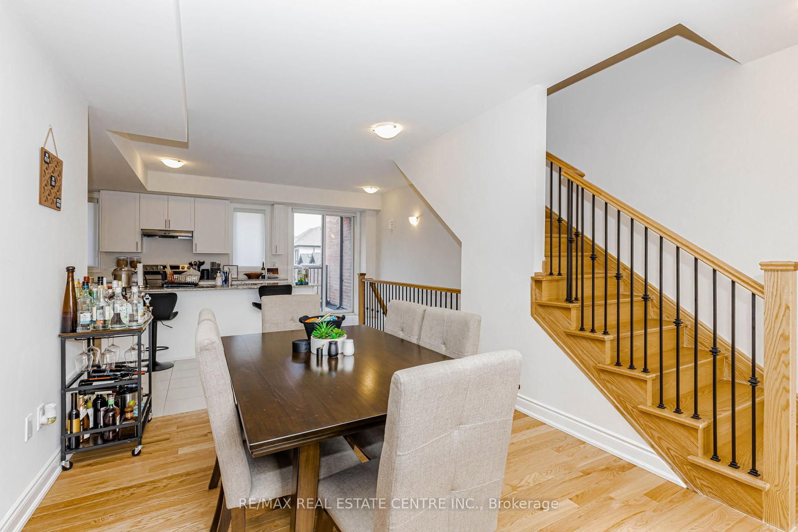 3 Marvin Avenue • Oakville, ON photo 43