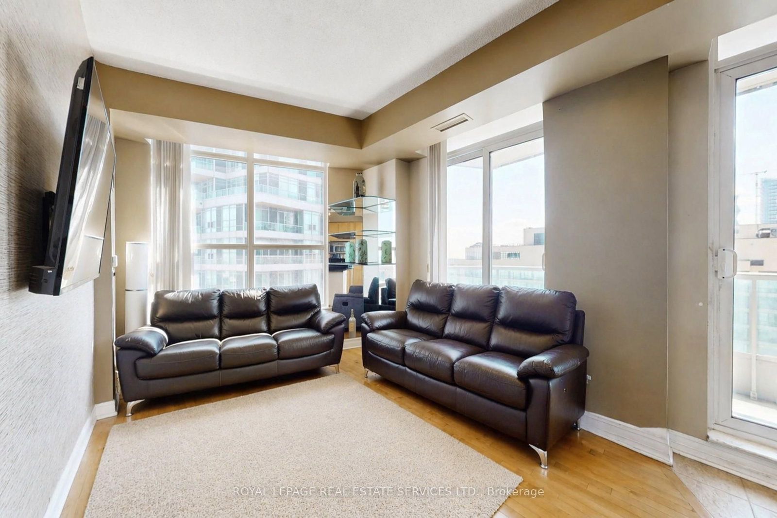 1 Elm Drive W • #2505 • Mississauga, ON photo 10