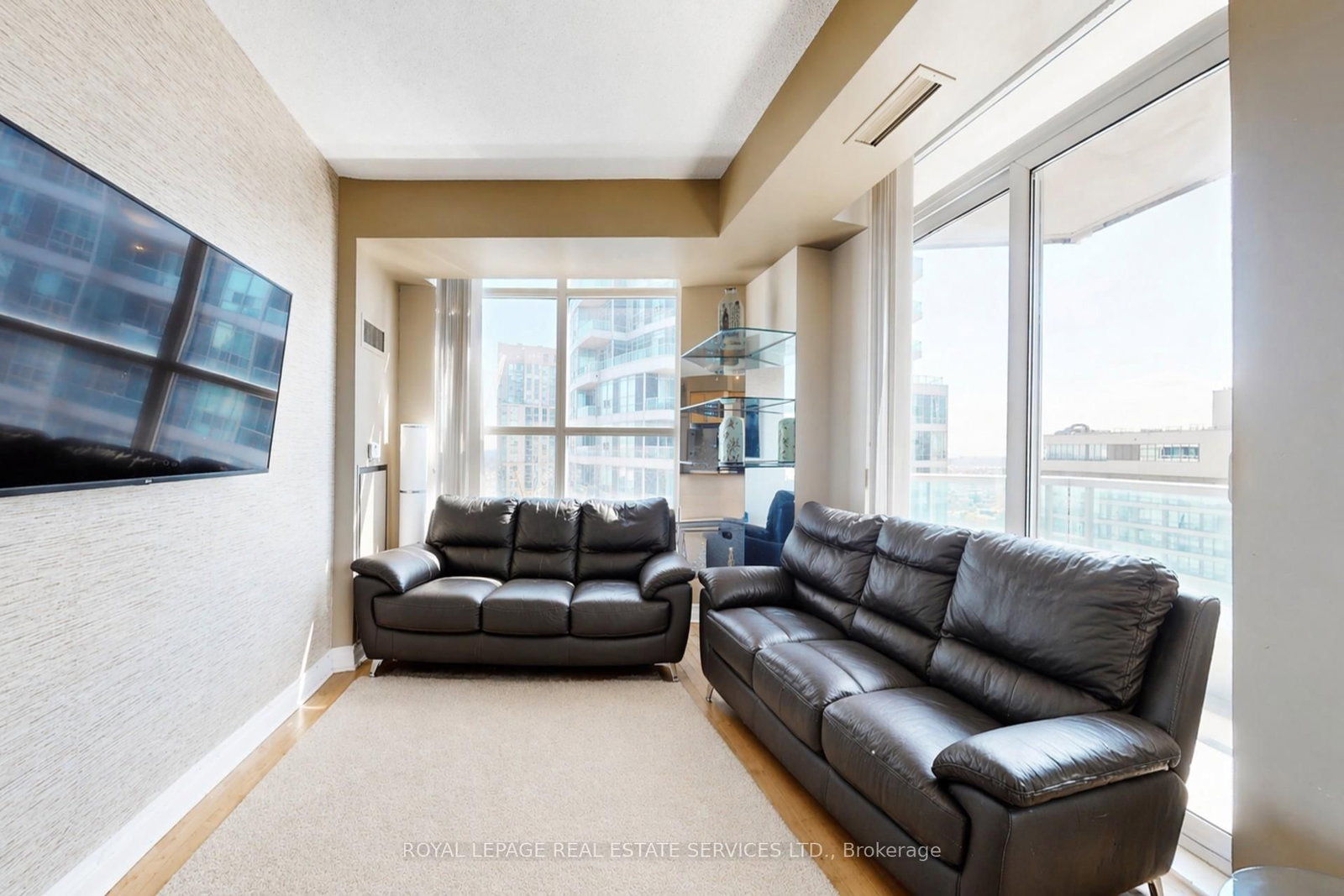 1 Elm Drive W • #2505 • Mississauga, ON photo 11