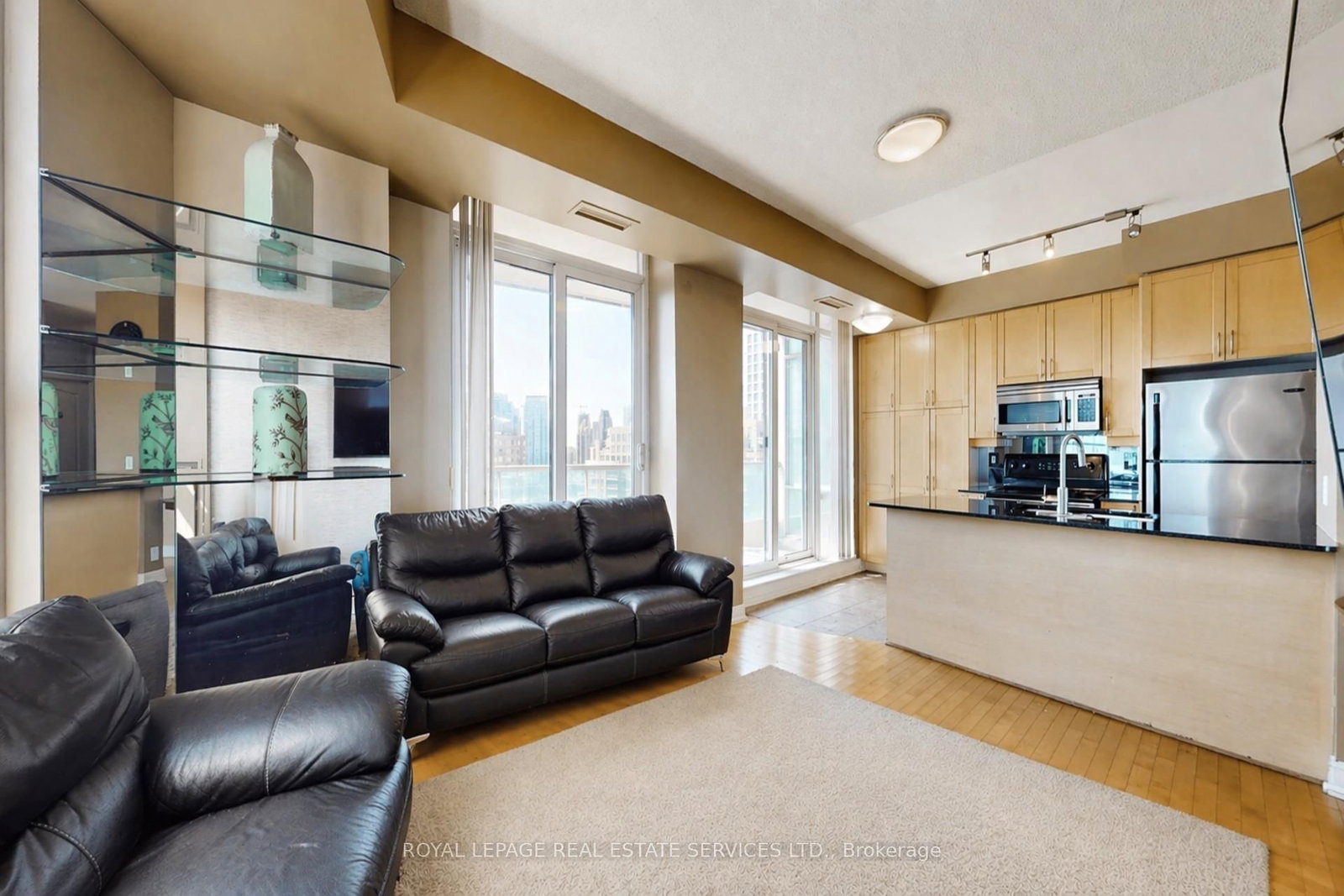 1 Elm Drive W • #2505 • Mississauga, ON photo 12