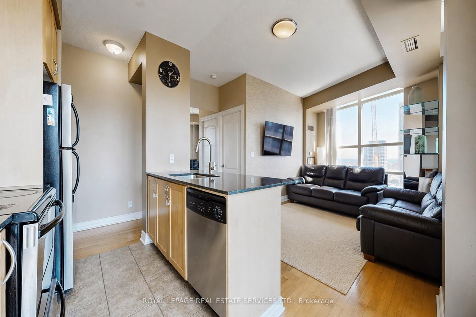 1 Elm Drive W • #2505 • Mississauga, ON photo 13