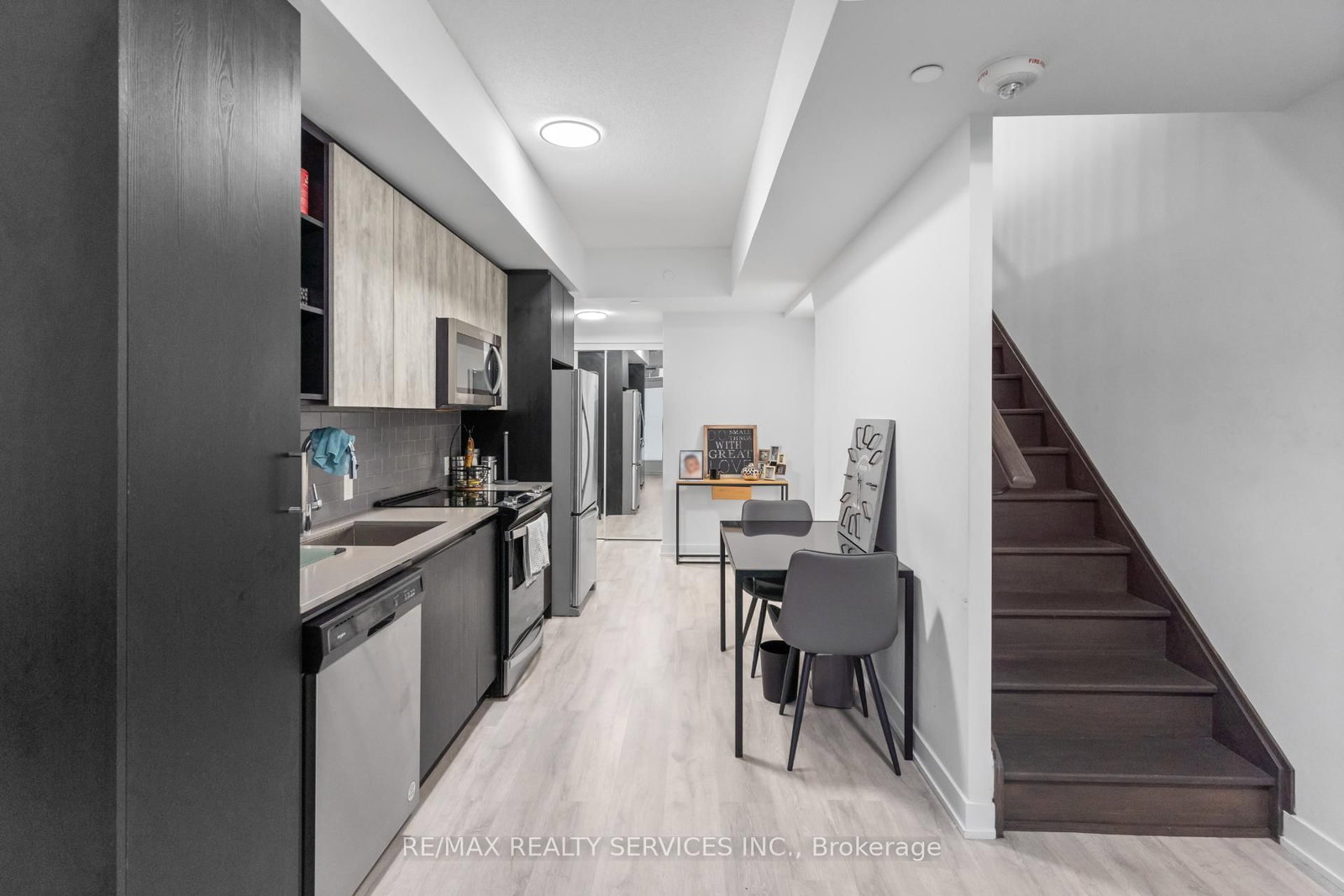251 Manitoba Street • #115 • Toronto, ON photo 10