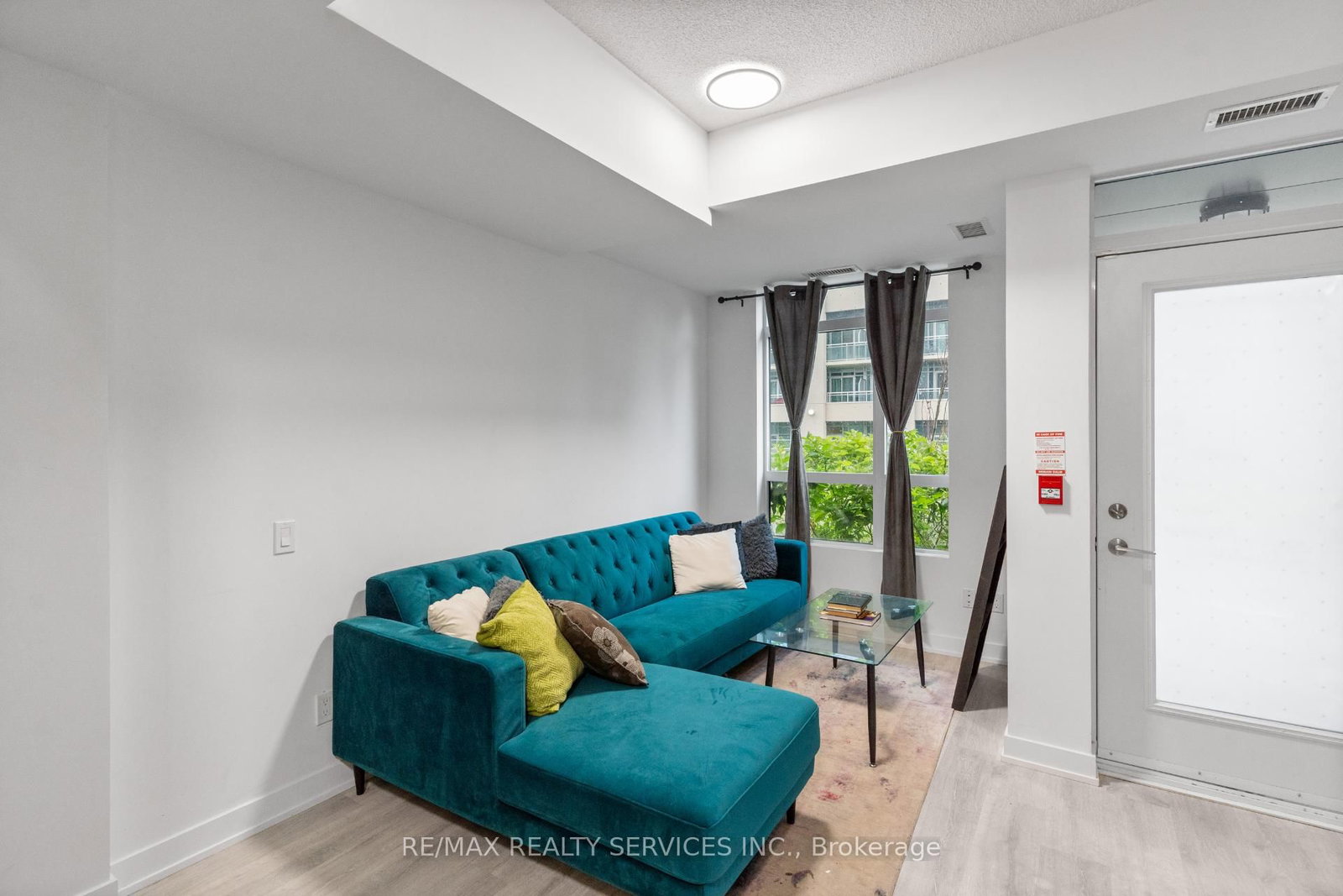 251 Manitoba Street • #115 • Toronto, ON photo 12