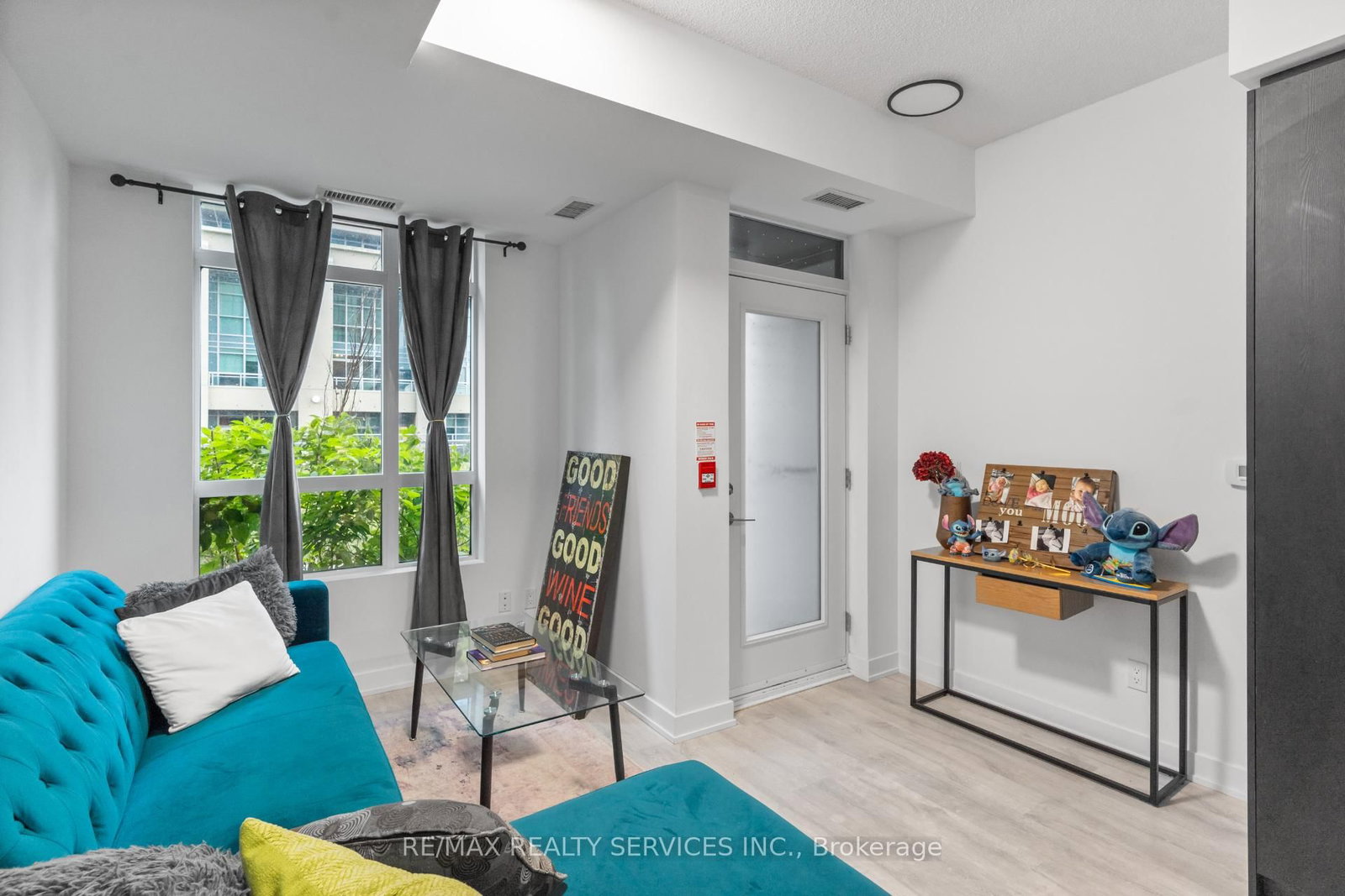 251 Manitoba Street • #115 • Toronto, ON photo 13