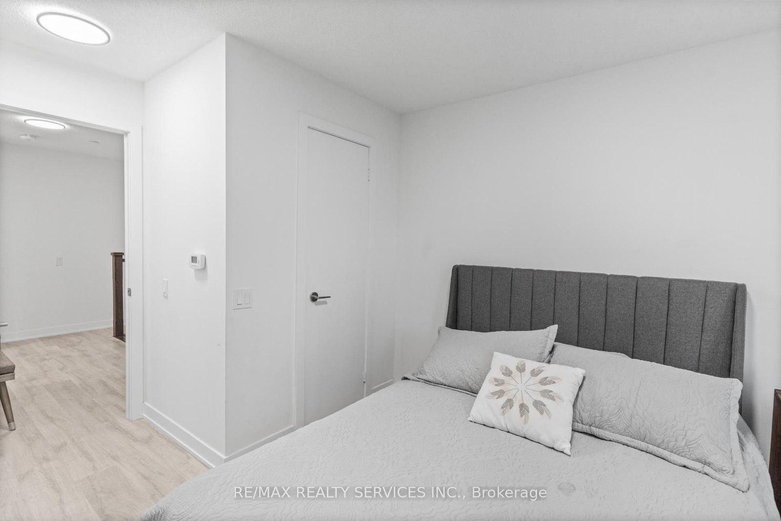 251 Manitoba Street • #115 • Toronto, ON photo 17