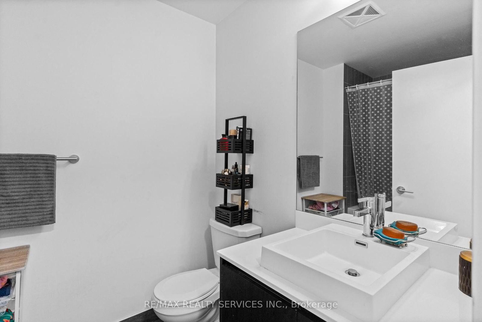 251 Manitoba Street • #115 • Toronto, ON photo 24