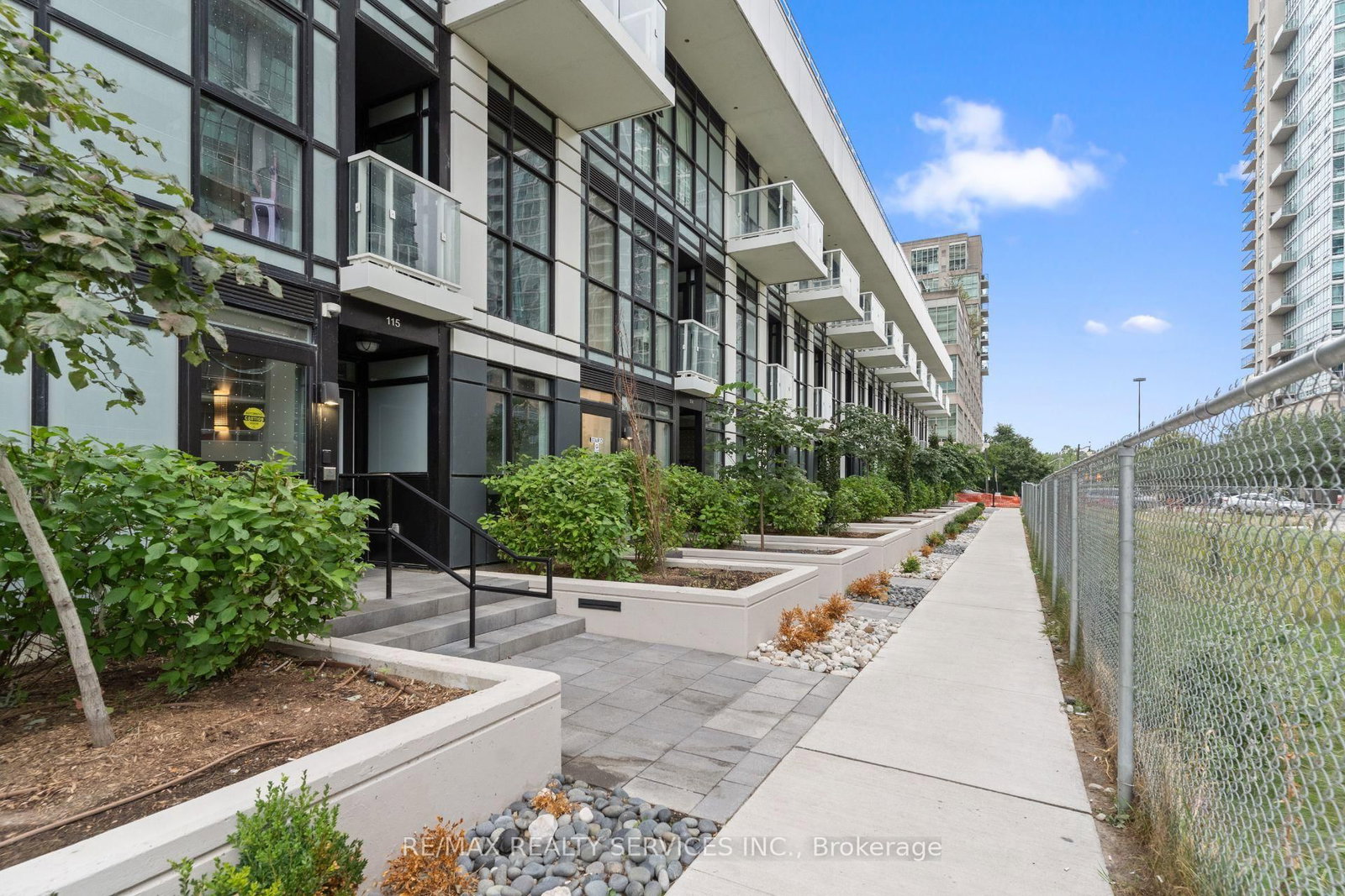 251 Manitoba Street • #115 • Toronto, ON photo 40