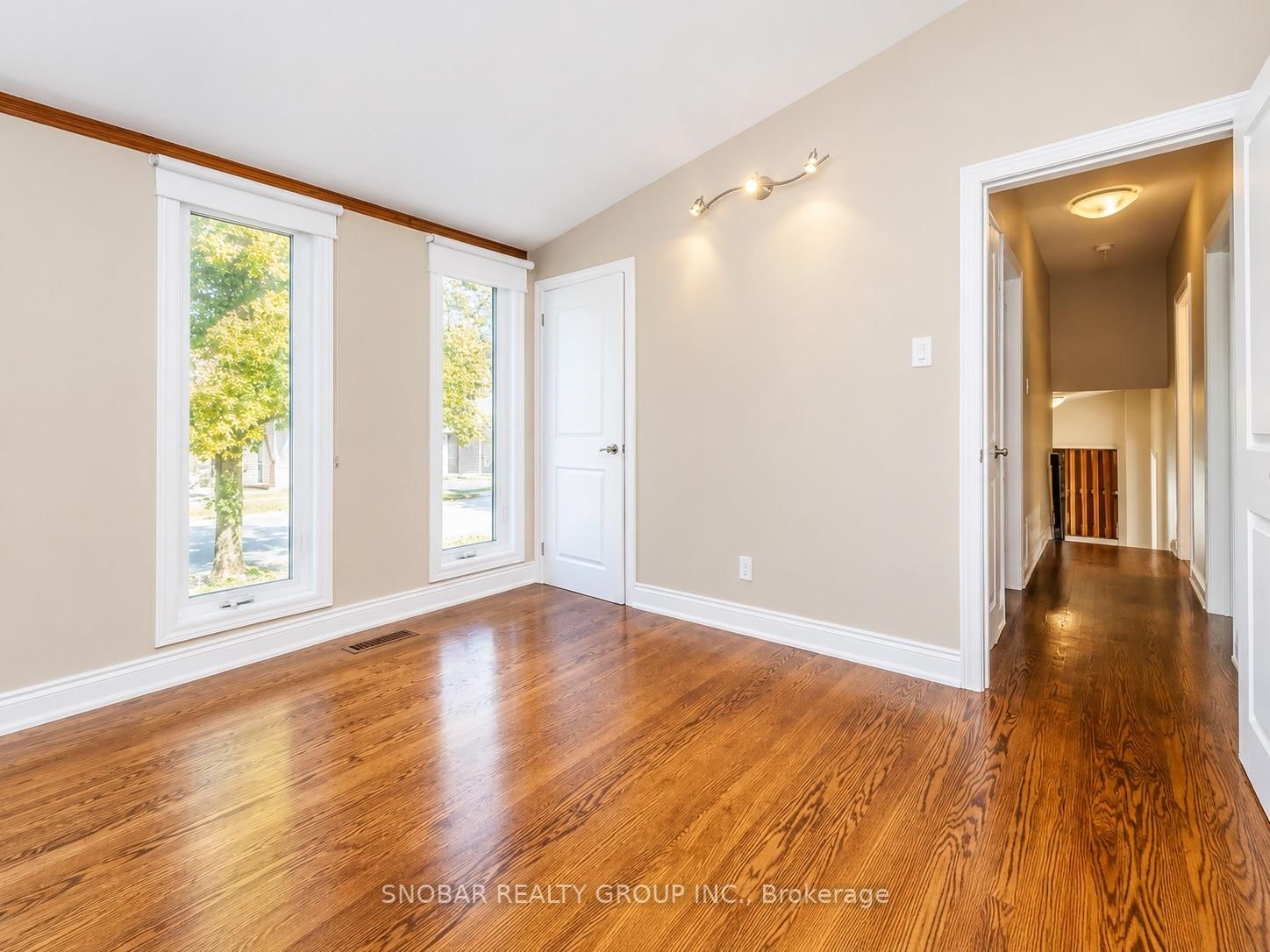 141 Summitcrest Dr, Toronto, view 8