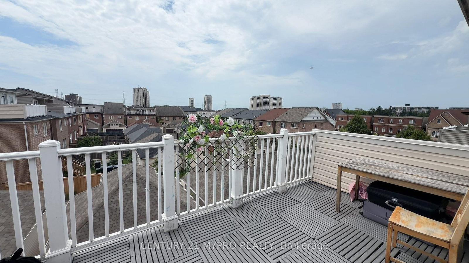 369 Assiniboine Road • Toronto, ON photo 9