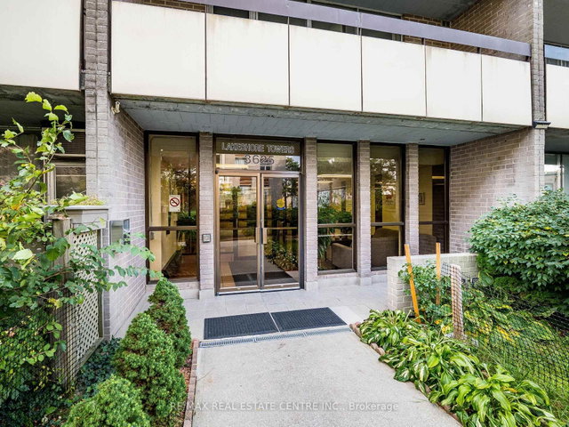 407 - 3625 Lake Shore Boulevard W