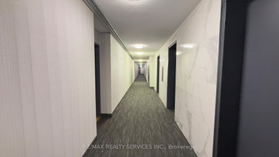 4 Kings Cross Road • #1807 • Brampton, ON photo 9