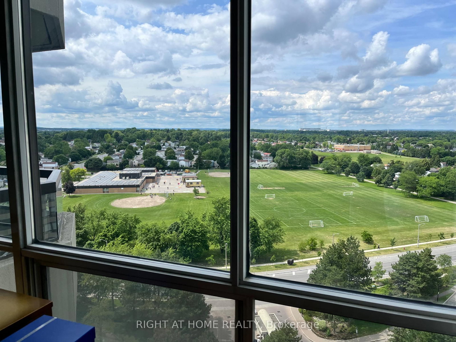 24 Hanover Road • #1507 • Brampton, ON photo 32