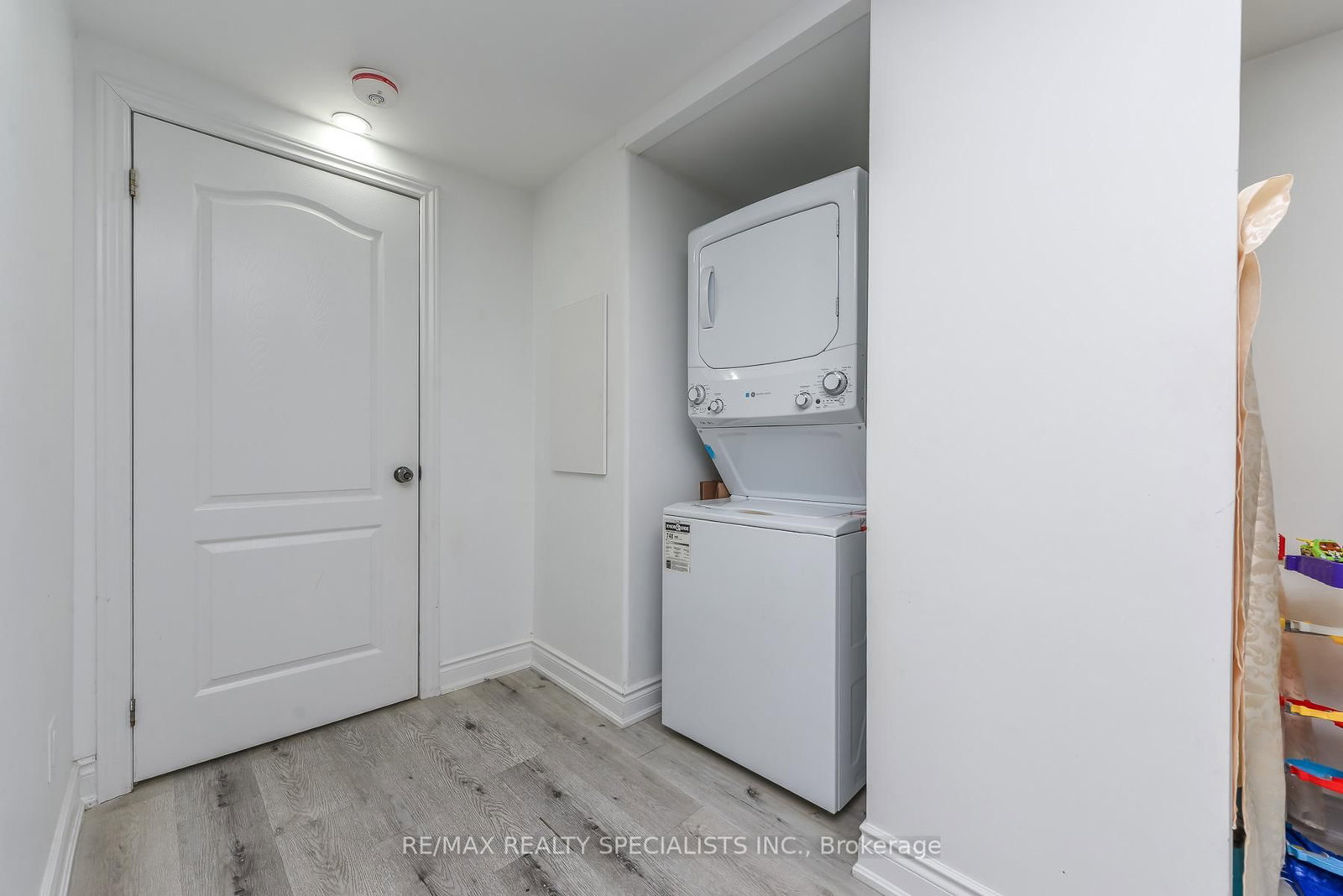 27 Rotunda Street • Brampton, ON photo 41