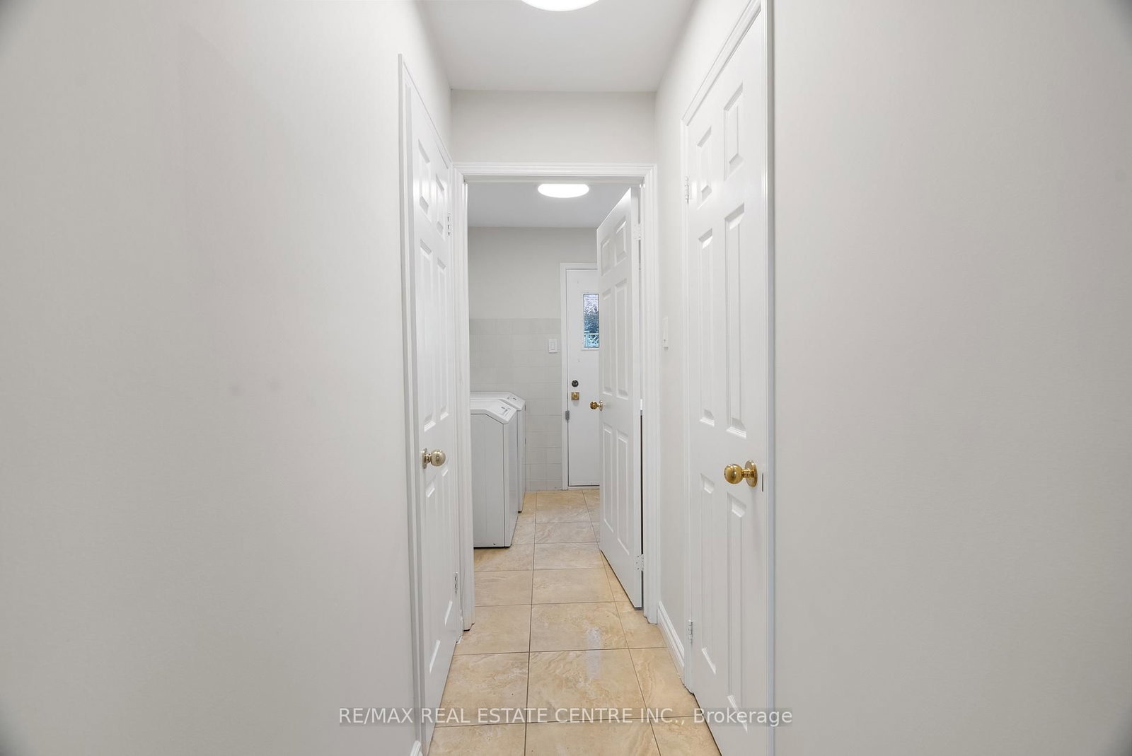 4623 Hewicks Lane • Mississauga, ON photo 18