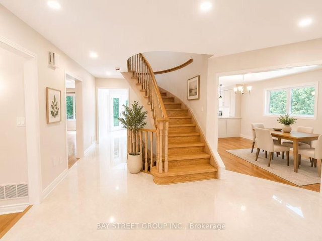 1054 Chateau Court