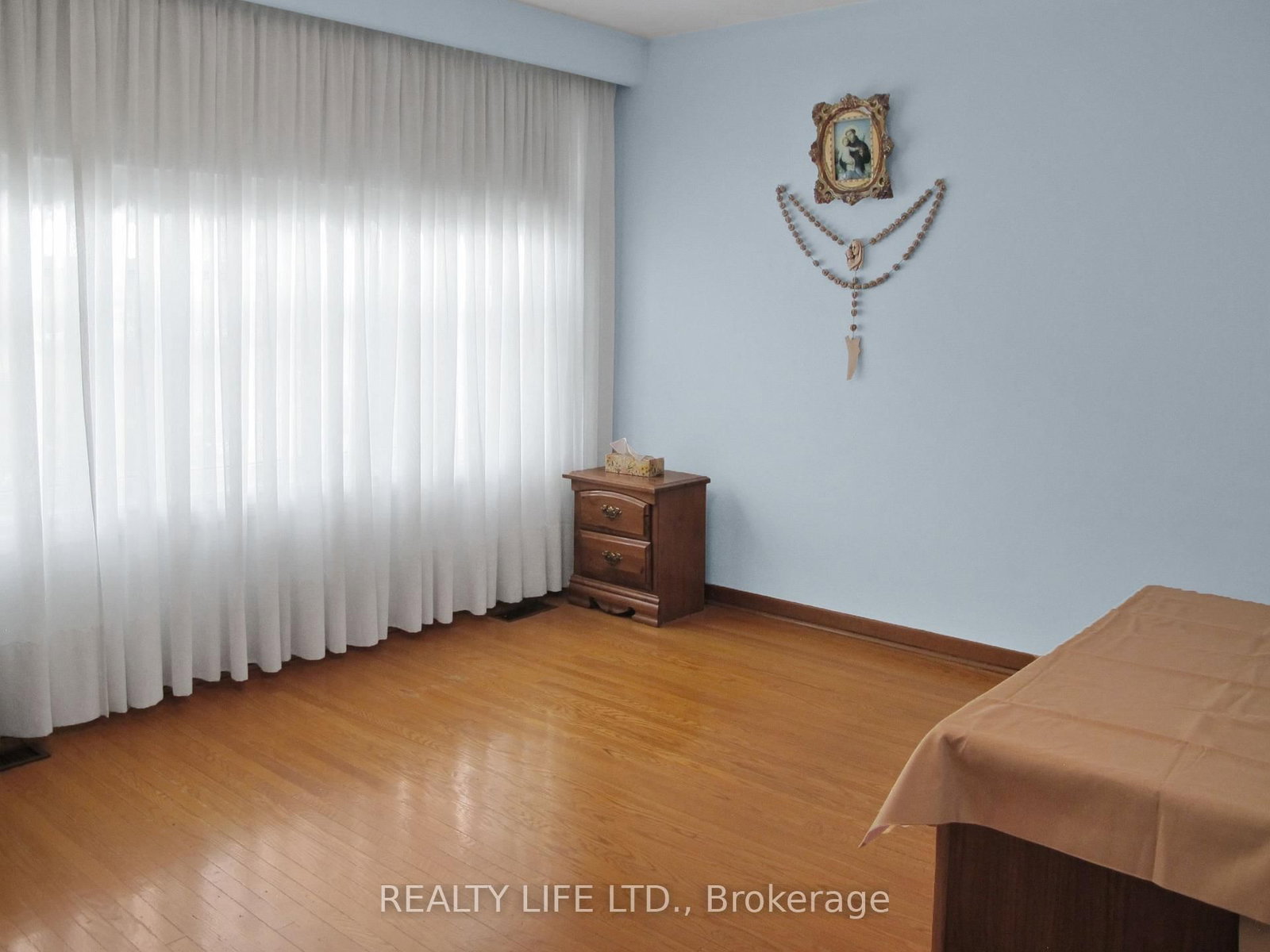 61 Cameron Avenue • Toronto, ON photo 14