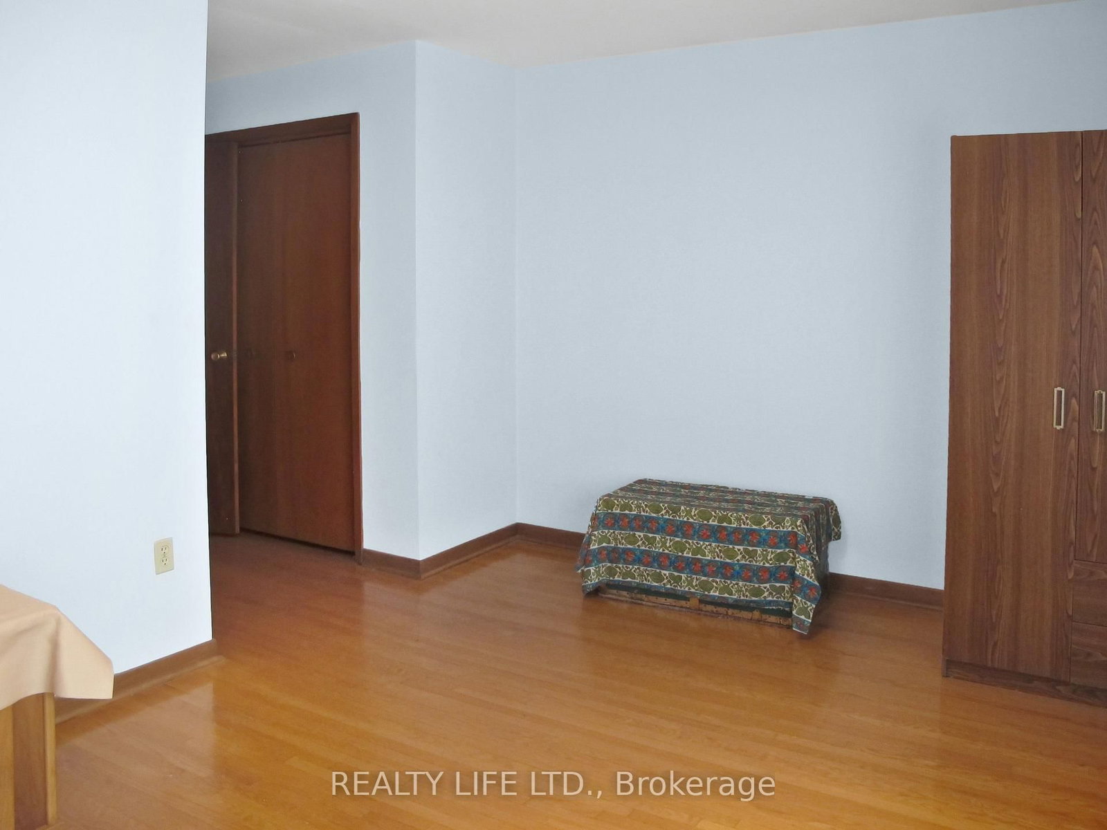 61 Cameron Avenue • Toronto, ON photo 15