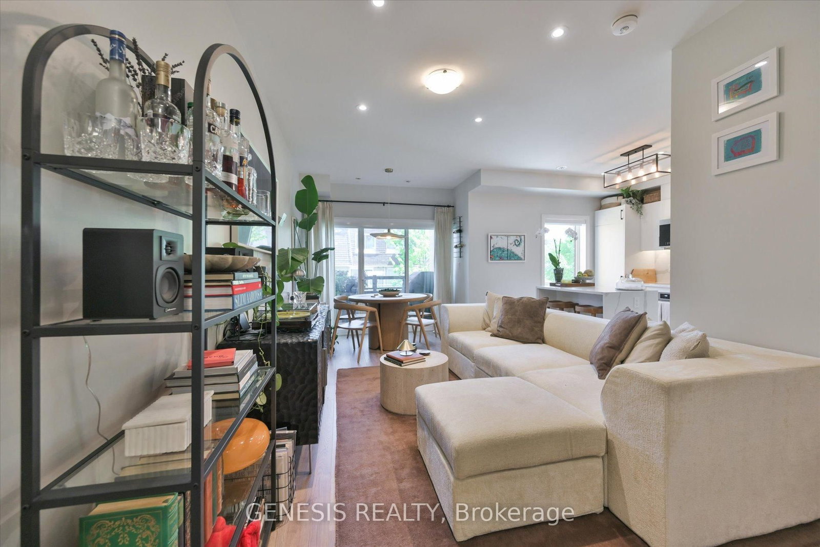 1145 Journeyman Lane E • #243 • Mississauga, ON photo 6