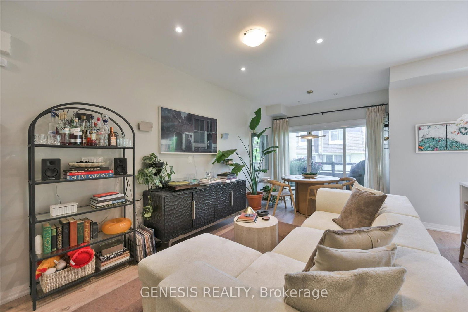 1145 Journeyman Lane E • #243 • Mississauga, ON photo 7