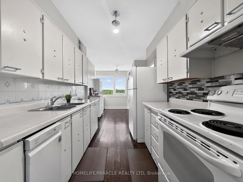 412 - 1580 Mississauga valley Boulevard
