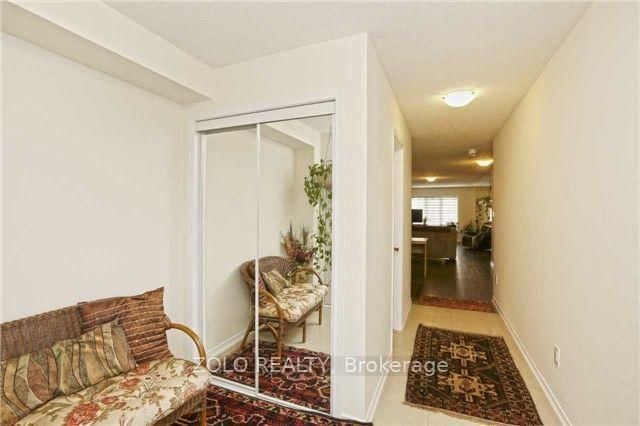 92 Golden Springs Drive, Unit Upper Level