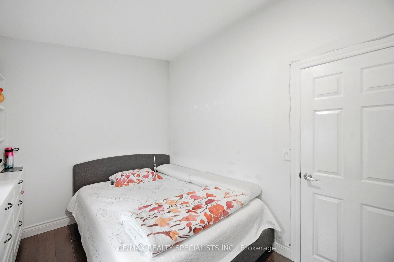 709 Queensway W • Mississauga, ON photo 14
