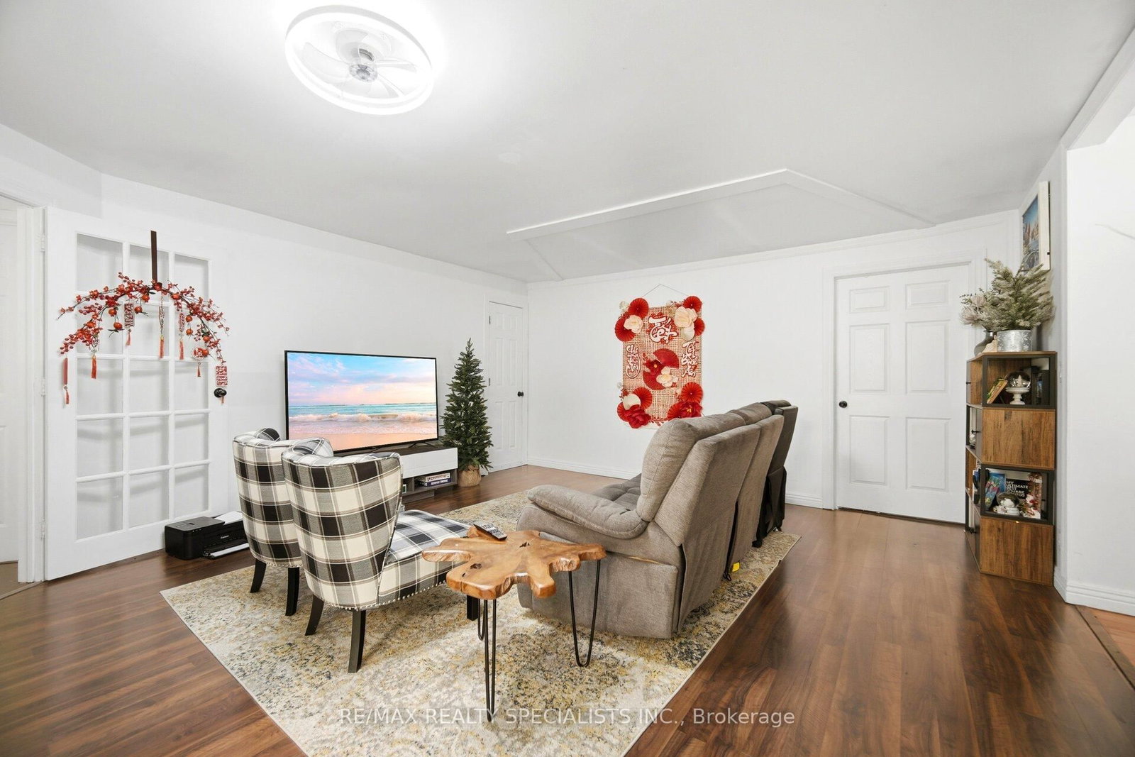 709 Queensway W • Mississauga, ON photo 28